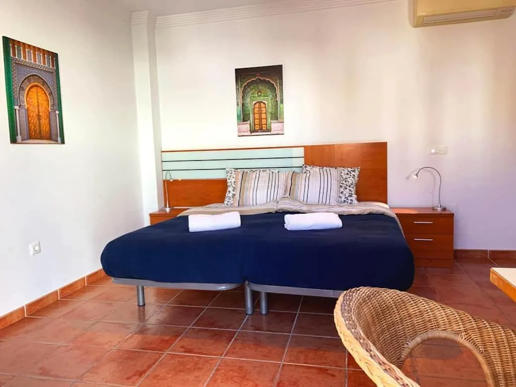 Apartamentos Nerjaluna Apartment