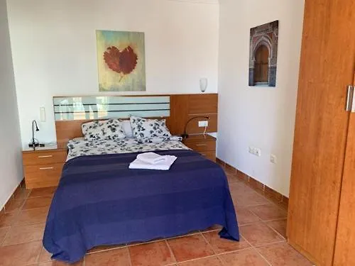 Apartamentos Nerjaluna