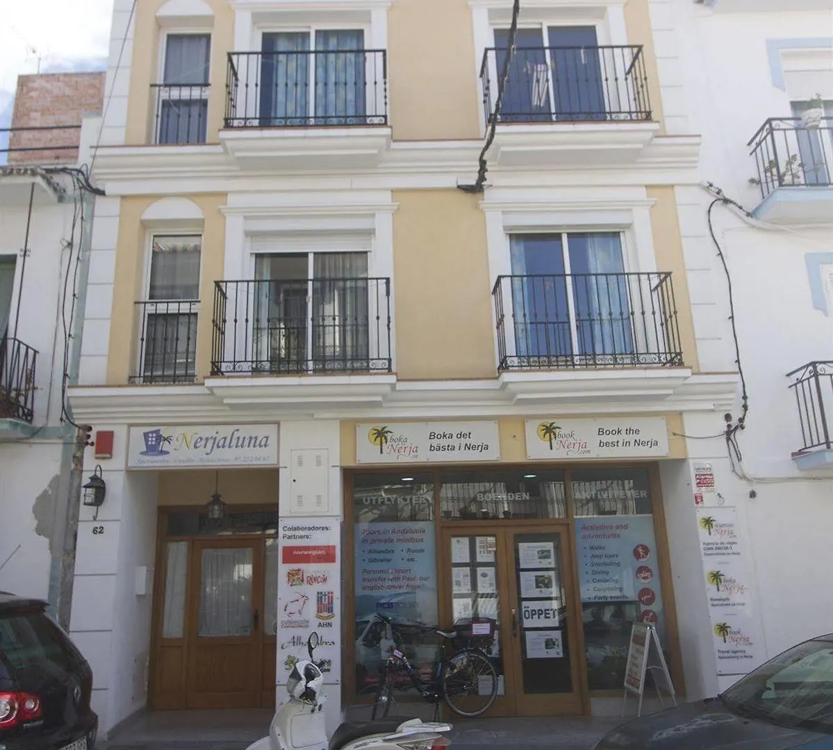Apartamentos Nerjaluna Nerja